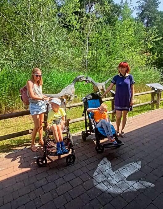 Uczniowie OREW na wycieczce w Parku Dinozaurów